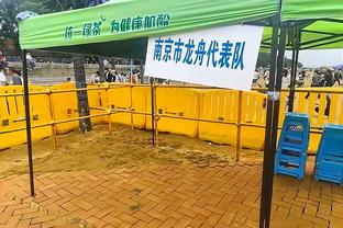 过去10场攻防效率图：76人防守一枝独秀 绿军雄鹿掘金进攻前三